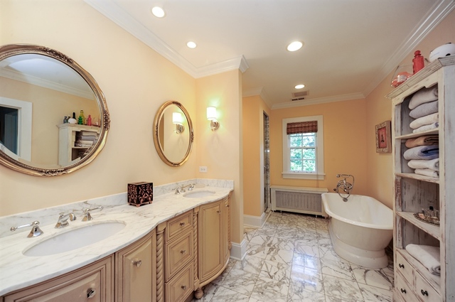 2 North Ahwahnee Road Lake Forest, IL 60045 - Photo 17 of 21