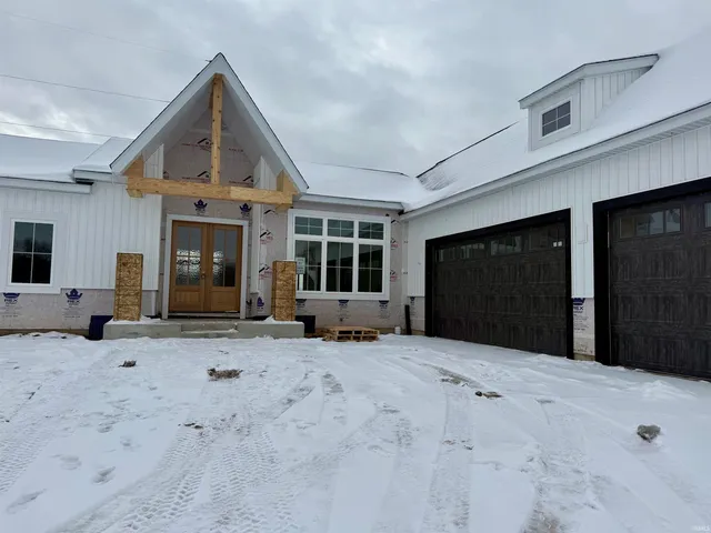 $639,000 | 11098 Calle Jules Court, Osceola, IN 46561