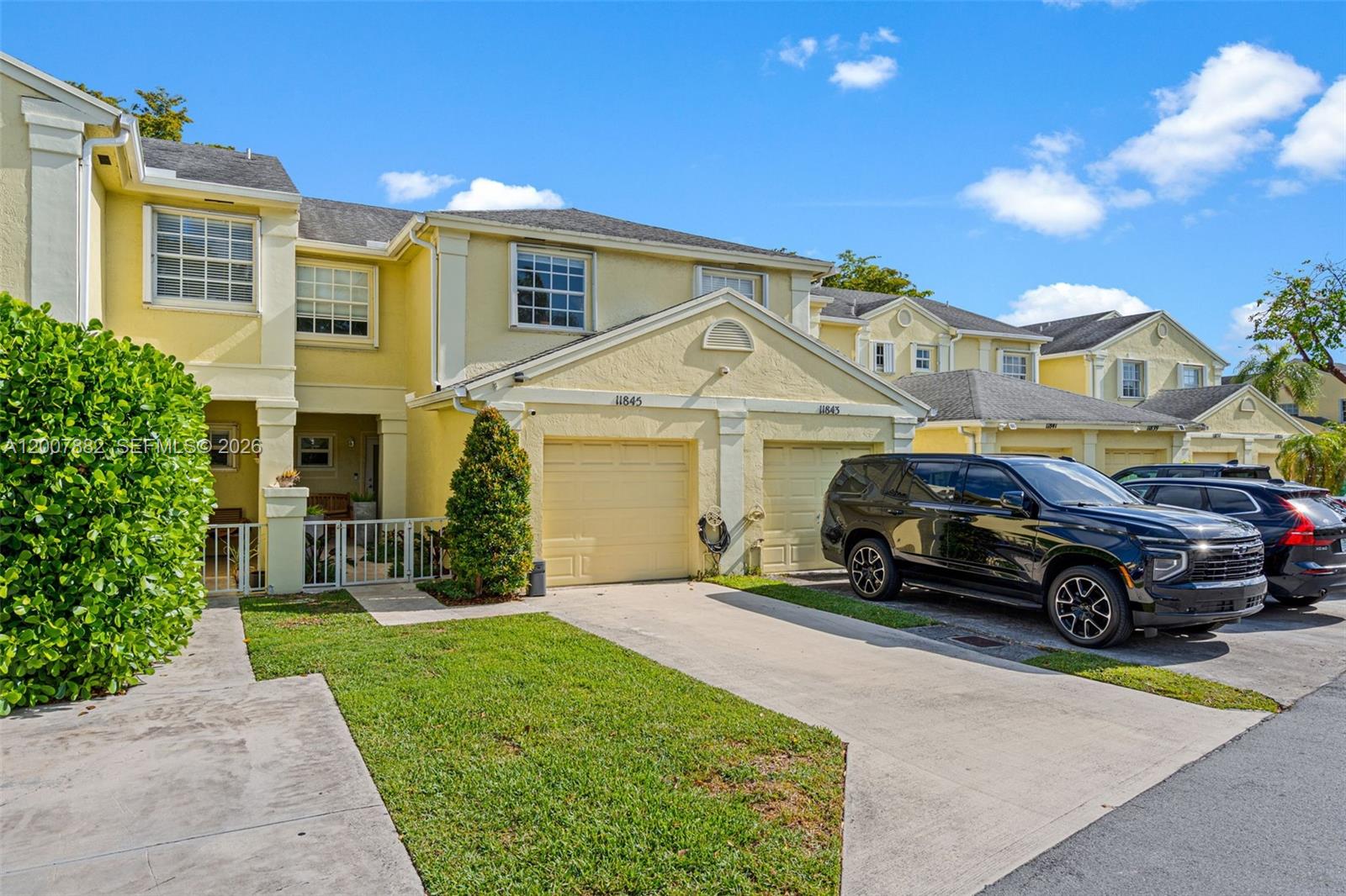 11845 Southwest 100th Street Miami, FL 33186 - Photo 2 of 43