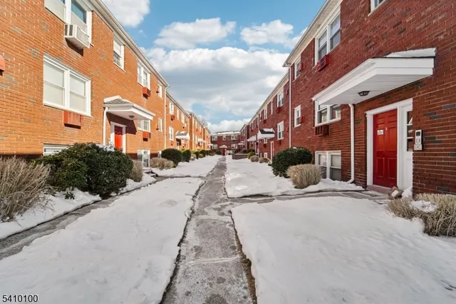 $1,750 | 476 Joralemon Street, Unit 5, Belleville, NJ 07109