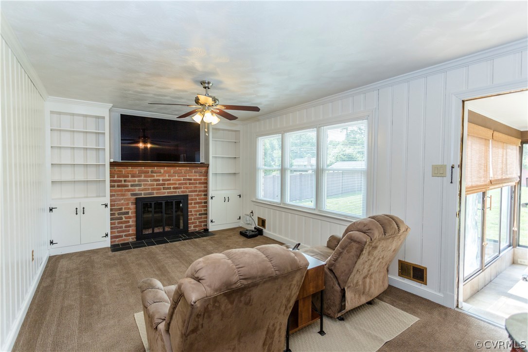 4040 Falstone Road Richmond, VA 23234 - Photo 19 of 50 Family Room with gas fireplace