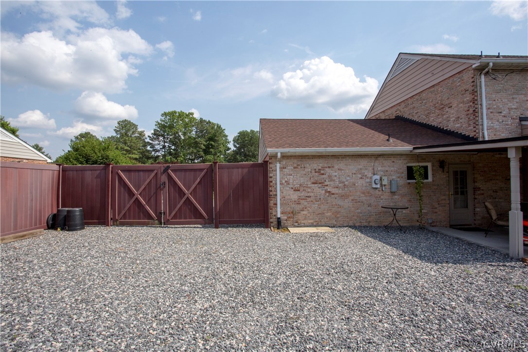 4040 Falstone Road Richmond, VA 23234 - Photo 48 of 50 Exterior - Back