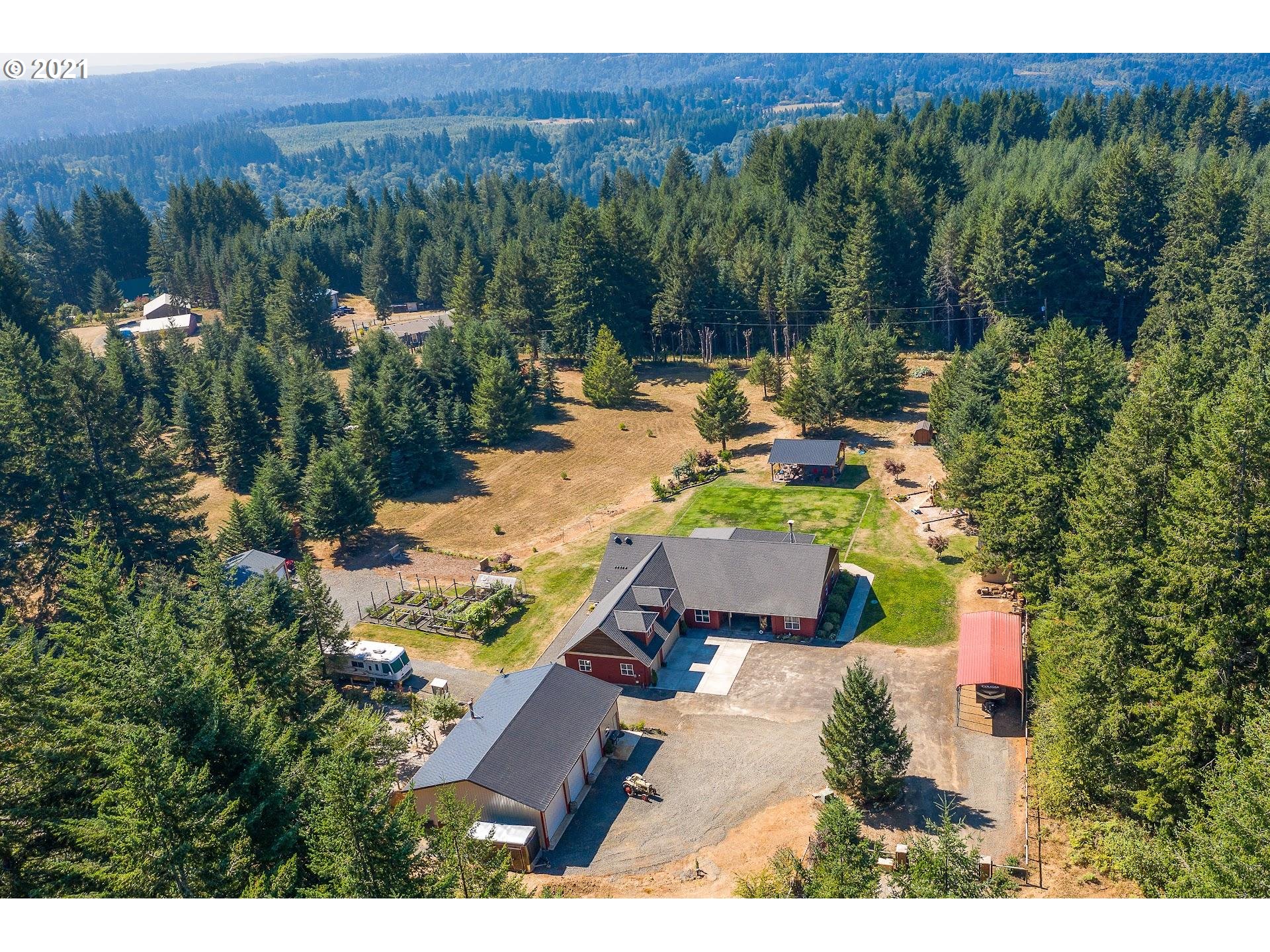 12187 Southeast Laughing Water Road Sandy, OR 97055 - Photo 32 of 32