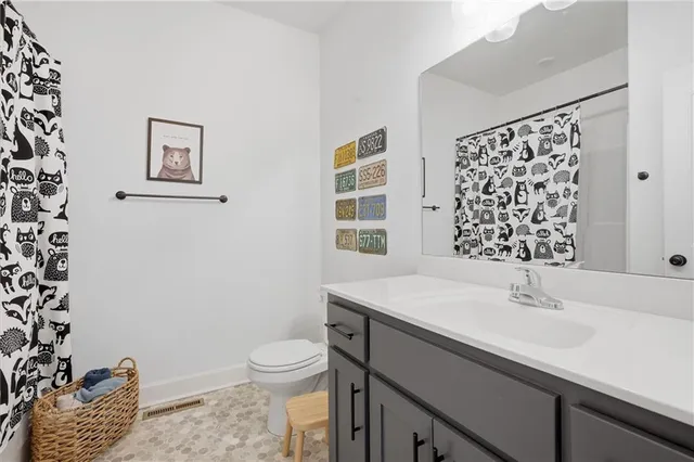 $465,000 | 1709 Cottonwood Creek Avenue, Kearney, MO 64060