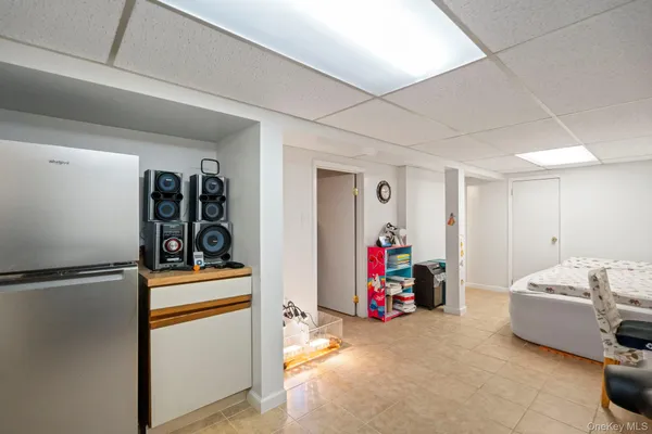 $4,600 | 14-28 156th Street | Beechhurst