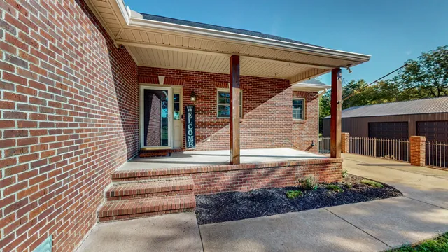 $624,900 | 9399 Hilo Road, Bon Aqua, TN 37025