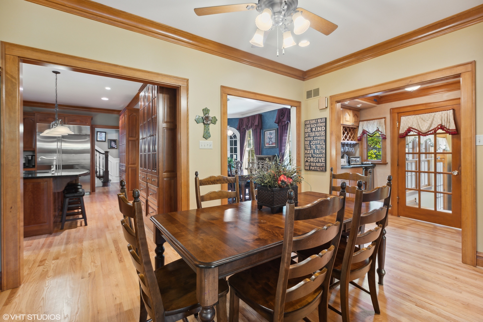 142 Akenside Road Riverside, IL 60546 - Photo 15 of 43
