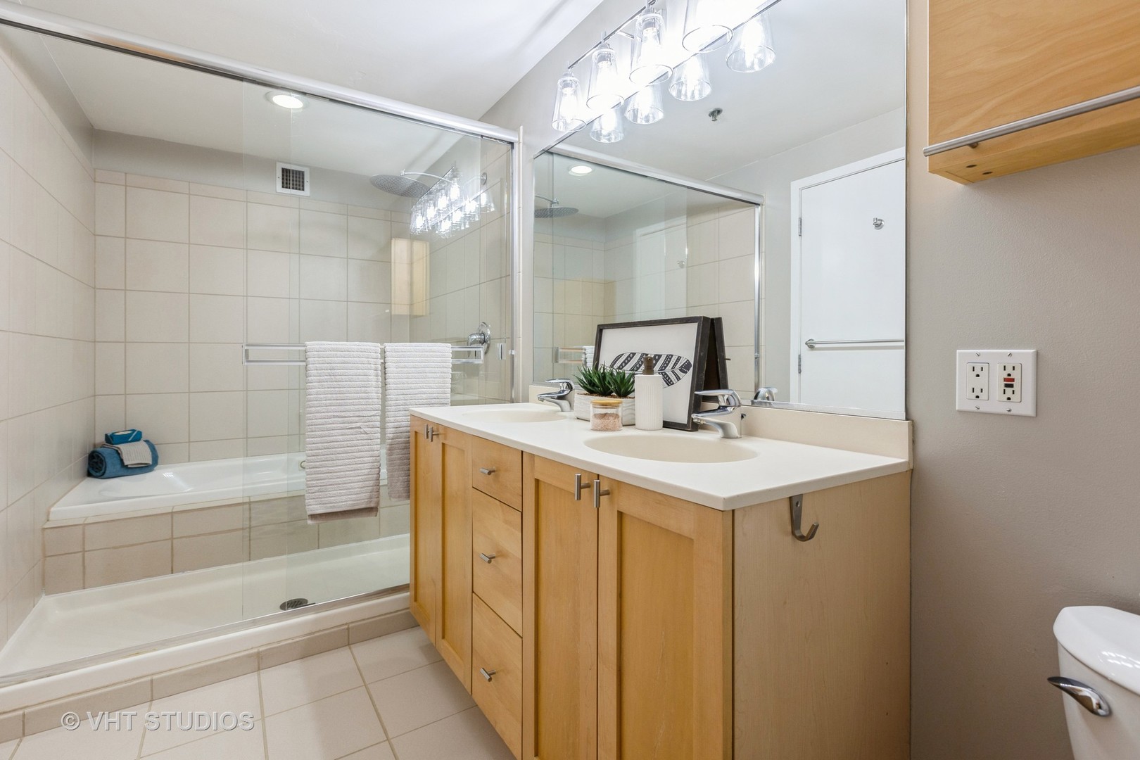 701 South Wells Street, Unit 2202 Chicago, IL 60607 - Photo 17 of 24 Gallery Image 17