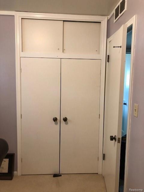 28229 Bayberry Road Farmington Hills, MI 48331 - Photo 30 of 45