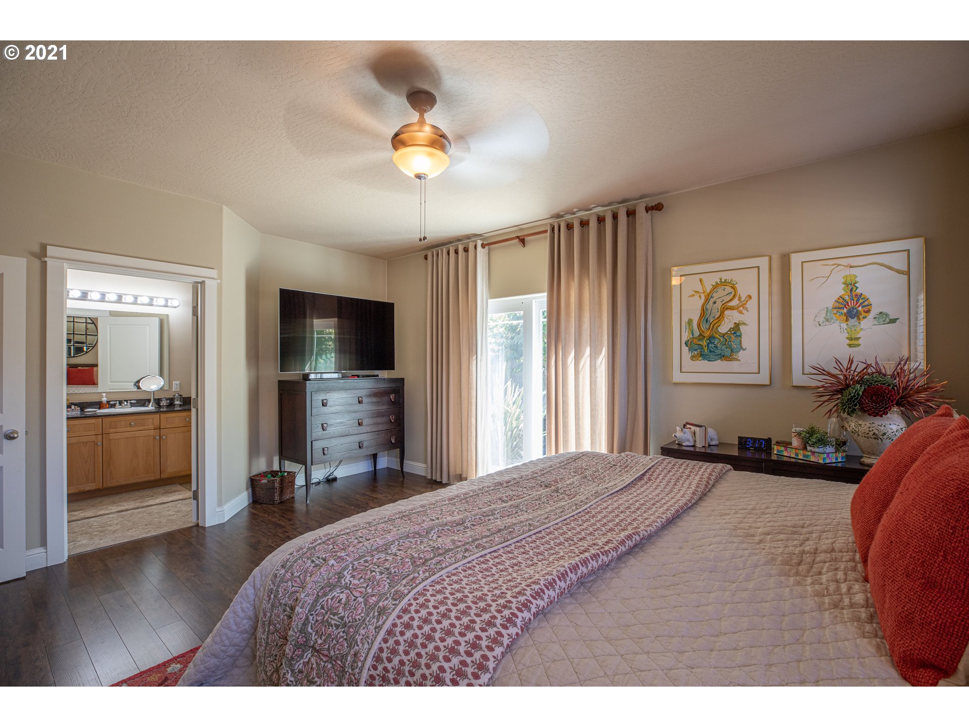 1930 Roosevelt Street North Bend, OR 97459 - Photo 18 of 32