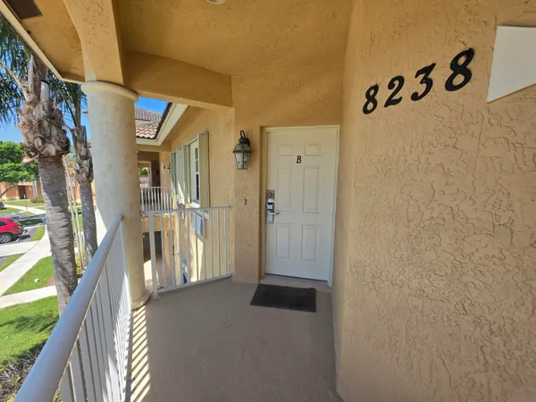 $1,250 | 8238 Mulligan Circle, Port St. Lucie, FL 34986