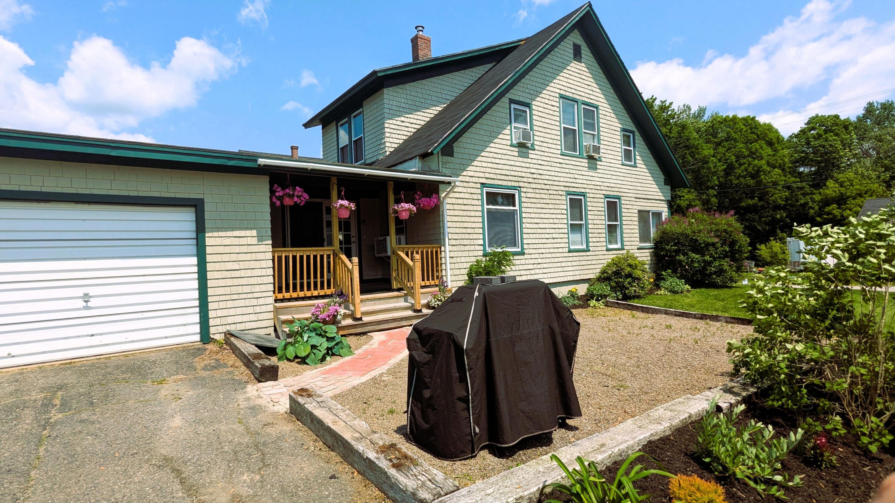 191 Bates Street Pittsfield, ME 04967 - Photo 7 of 78 PXL_20250611_161605733