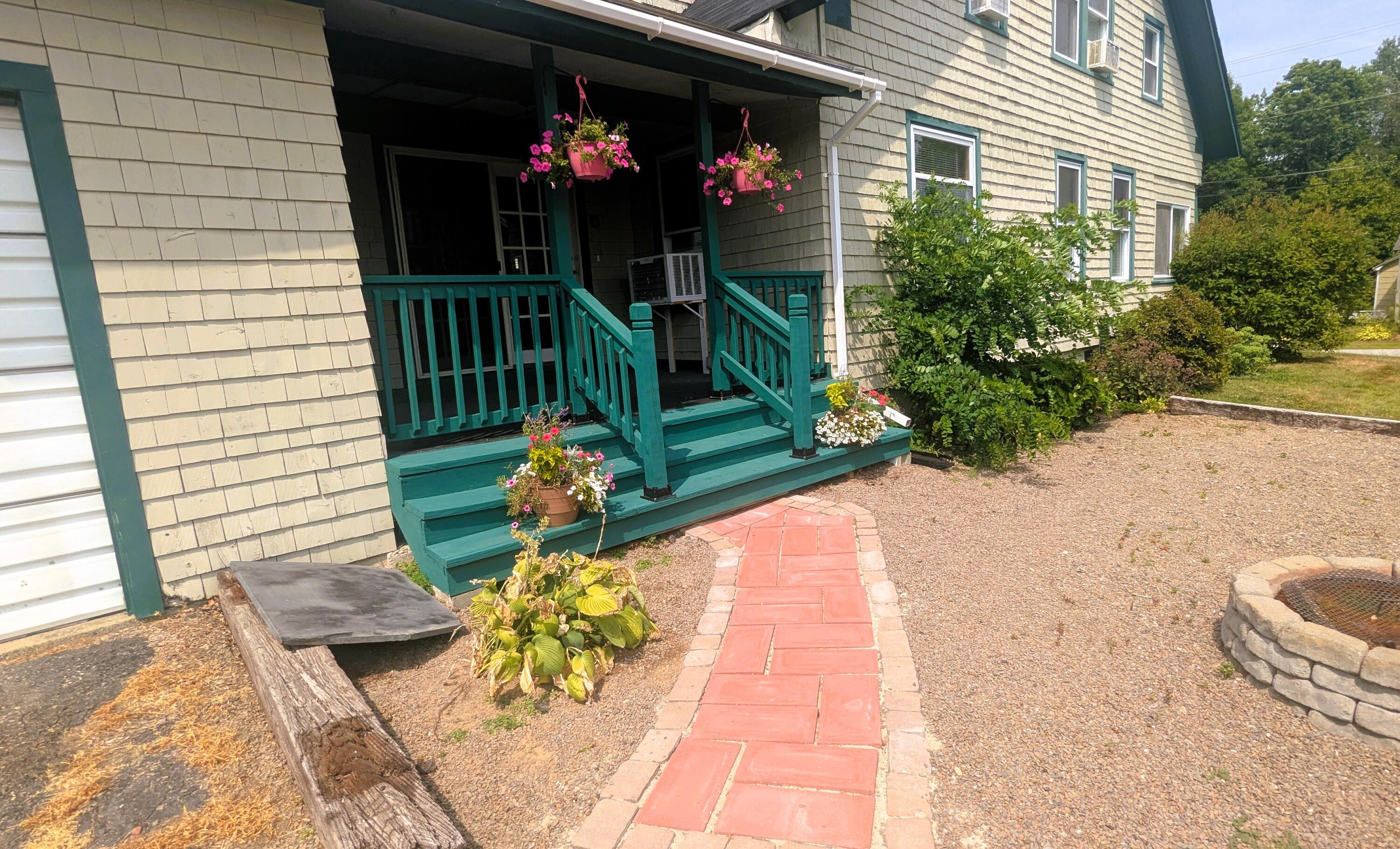 191 Bates Street Pittsfield, ME 04967 - Photo 8 of 78 PXL_20250730_175952099