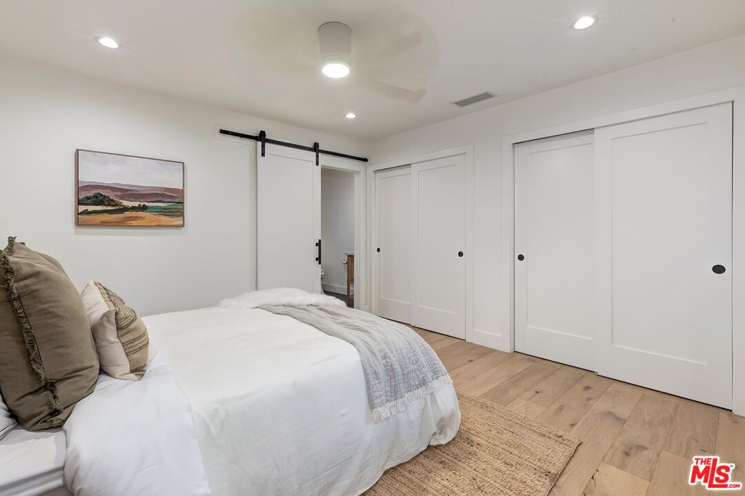 2554 Amherst Avenue Los Angeles, CA 90064 - Photo 31 of 39