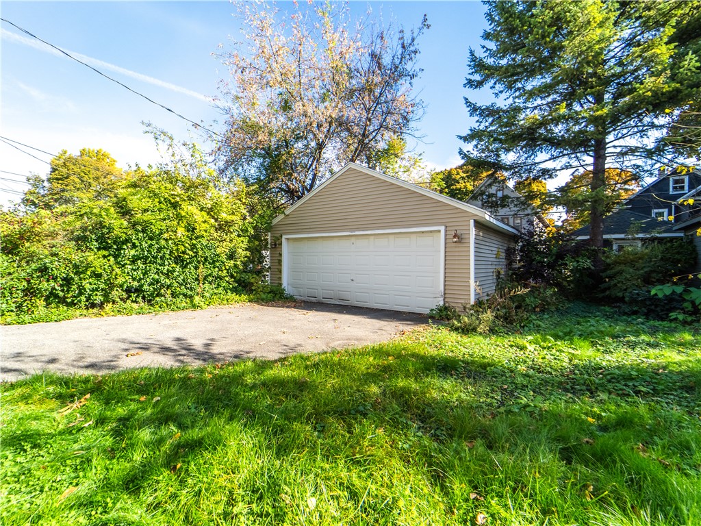 20 Sumner Park Rochester, NY 14607 - Photo 23 of 25 2 Car Garage for Rochester Winters or you could re
