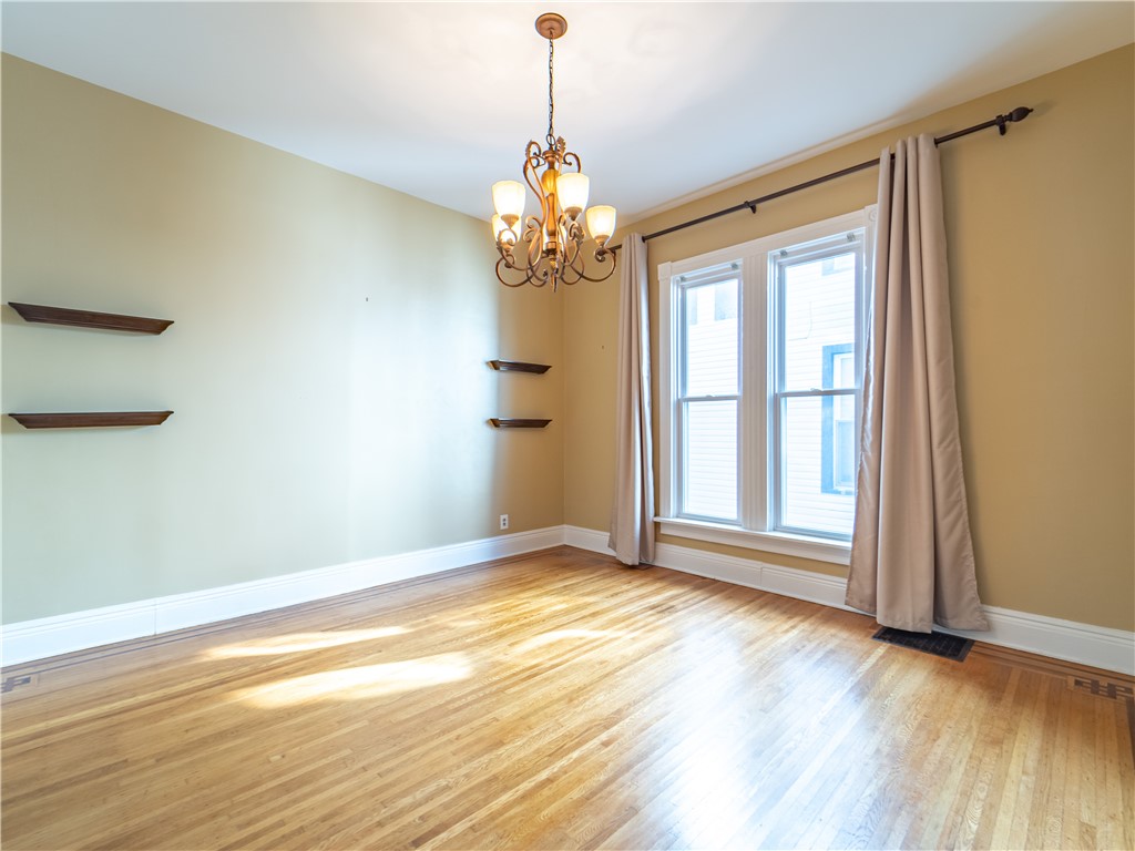 20 Sumner Park Rochester, NY 14607 - Photo 8 of 25