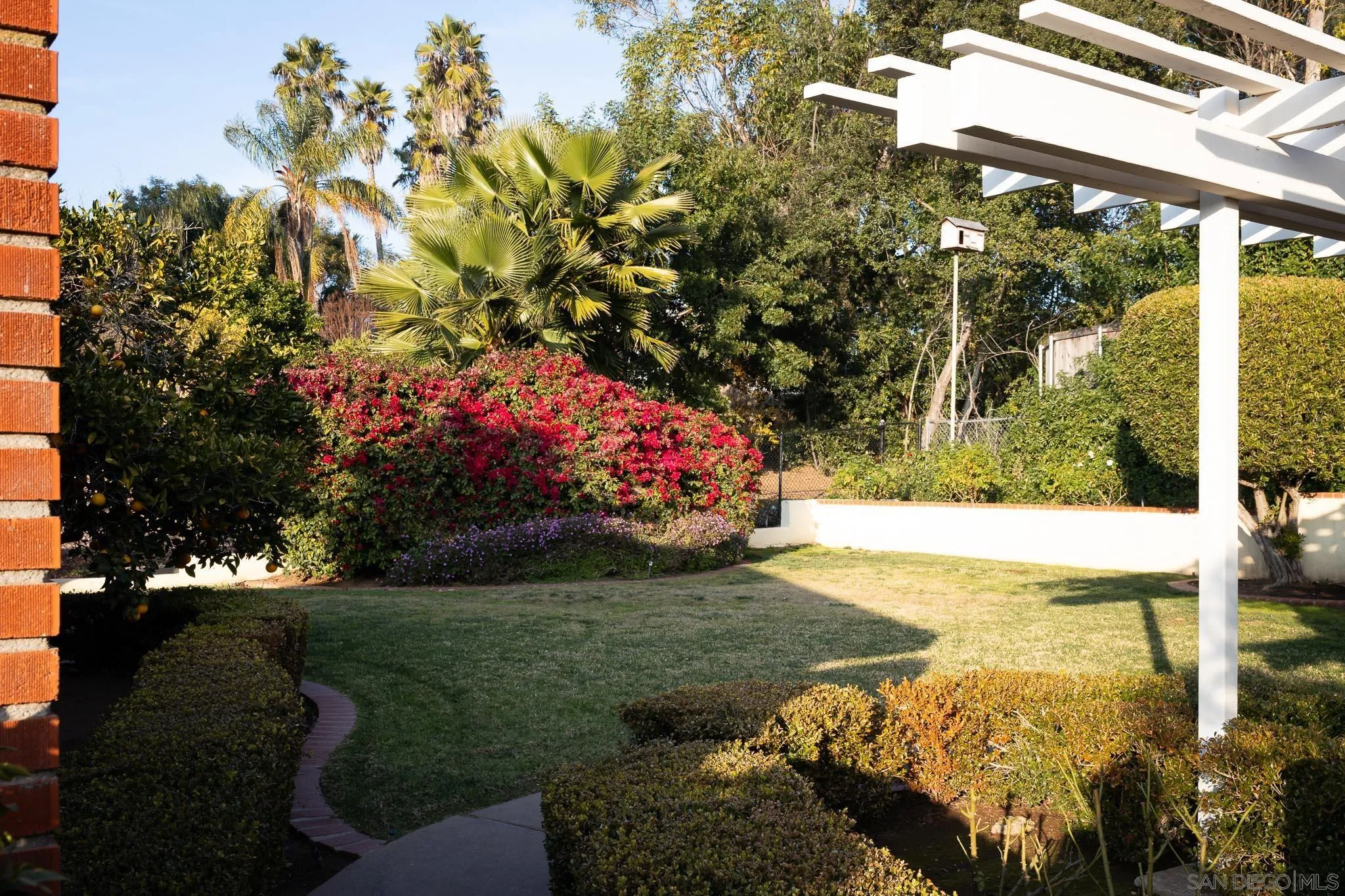 13404 Stone Canyon Road Poway, CA 92064 - Photo 28 of 42 a view of a outdoor space