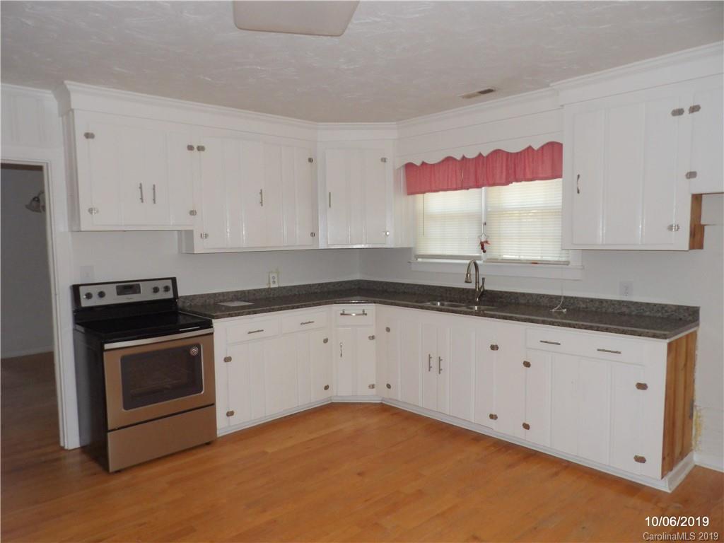 631 Still Street Chester, SC 29706 - Photo 3 of 7 Gallery Image 3