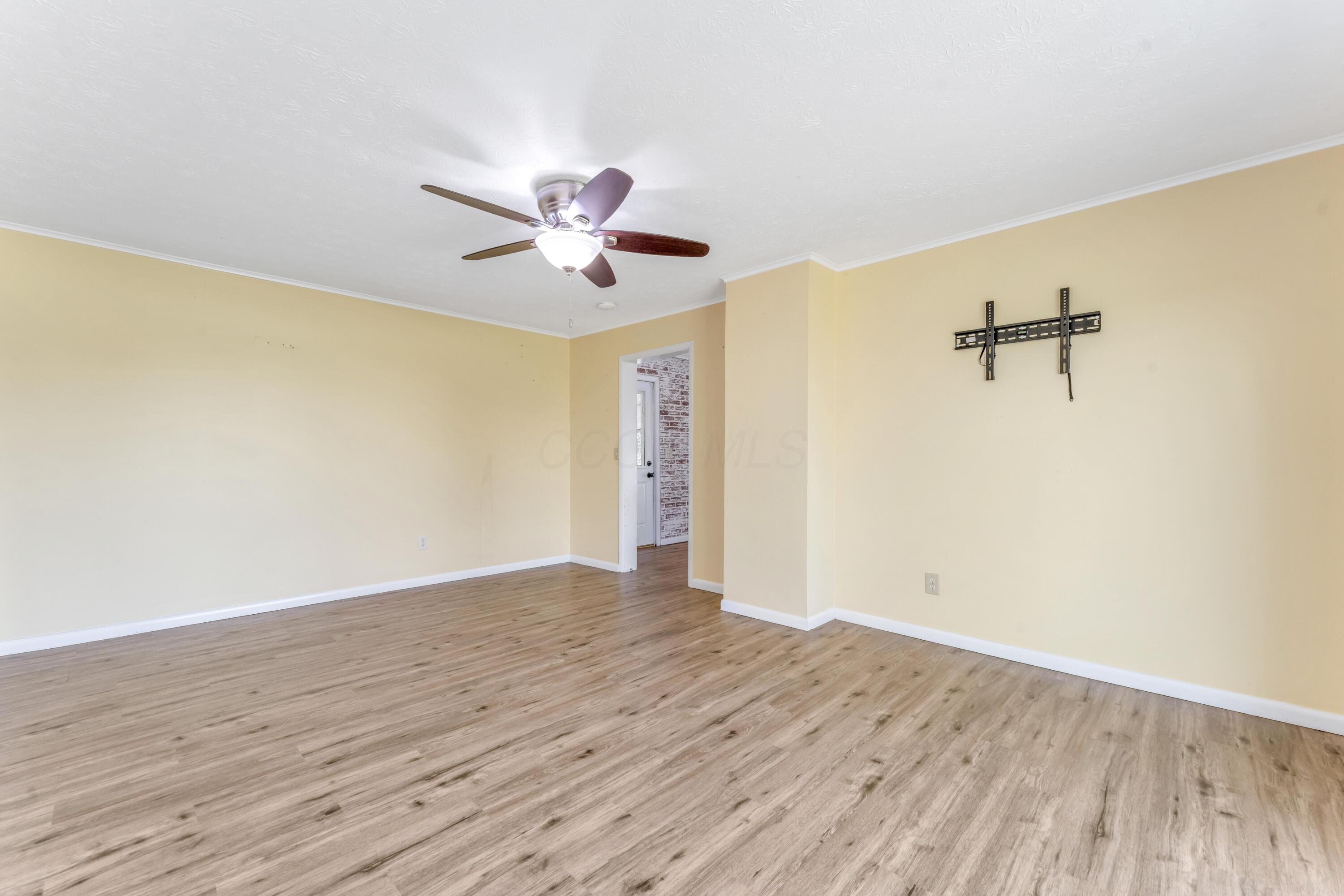 3003 Berlin Station Road Delaware, OH 43015 - Photo 10 of 40 DSC01138