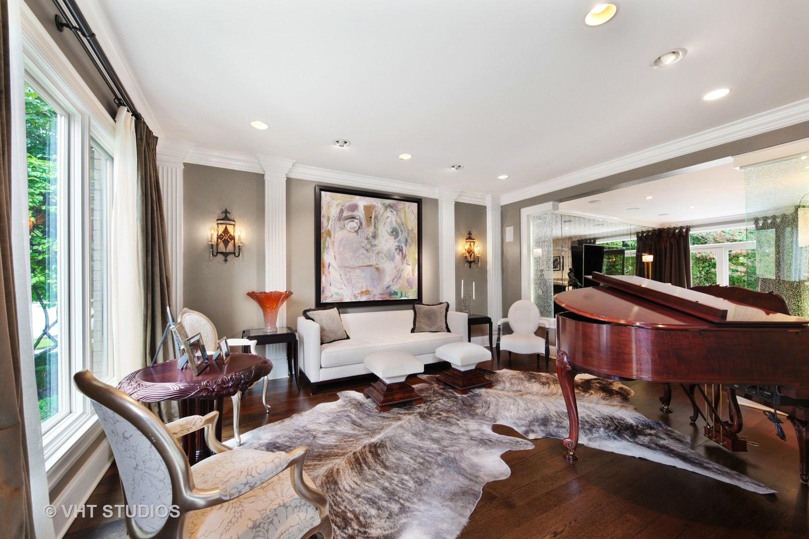 1536 Voltz Road Northbrook, IL 60062 - Photo 5 of 50 a living room with furniture and a wooden floor