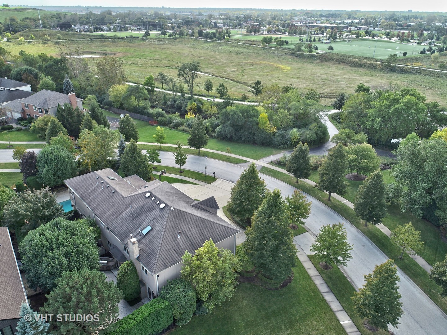 1536 Voltz Road Northbrook, IL 60062 - Photo 42 of 50 an aerial view of a city with lake view