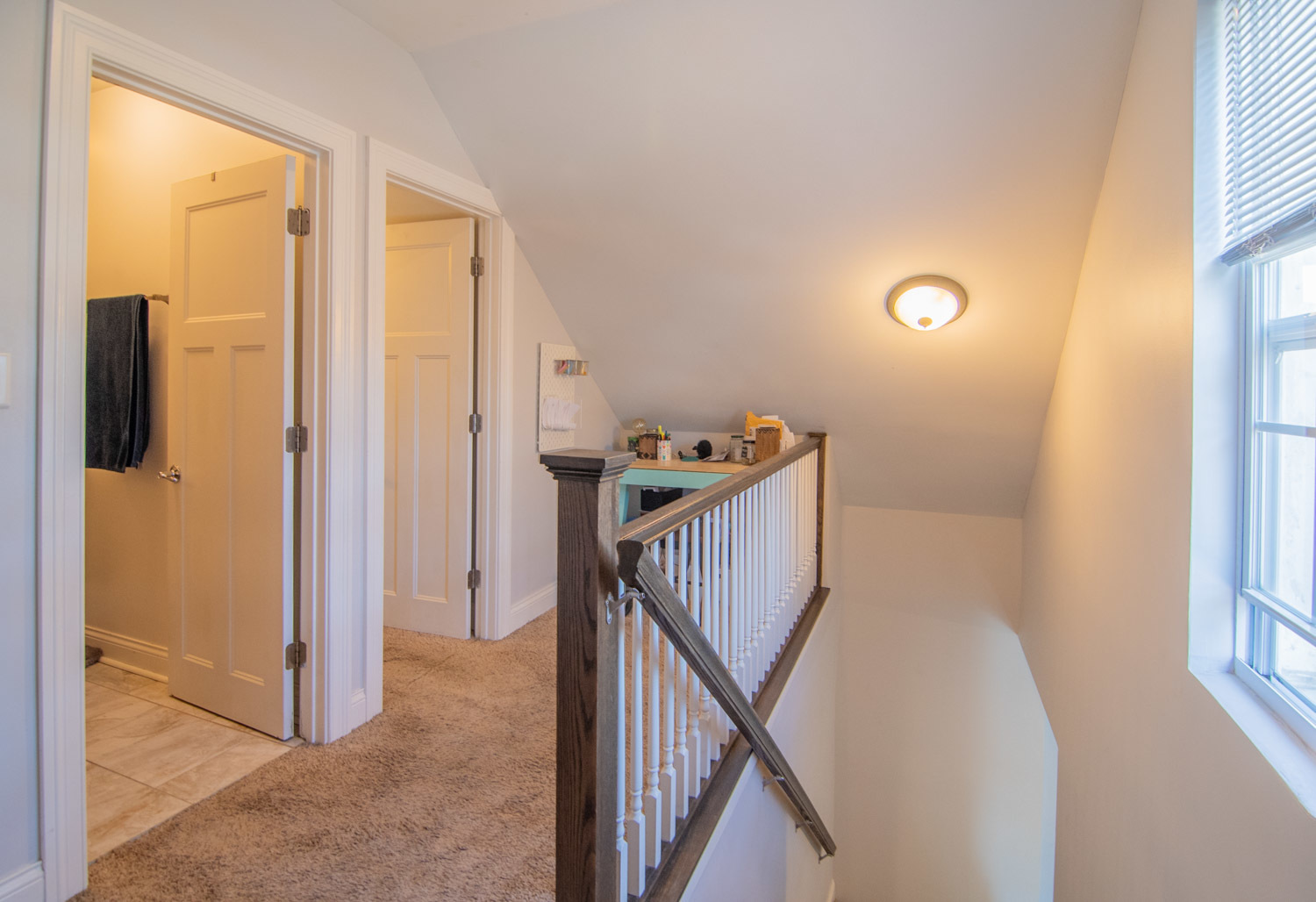 1513 Clinton Avenue Berwyn, IL 60402 - Photo 5 of 15 a view of a hallway with closet area
