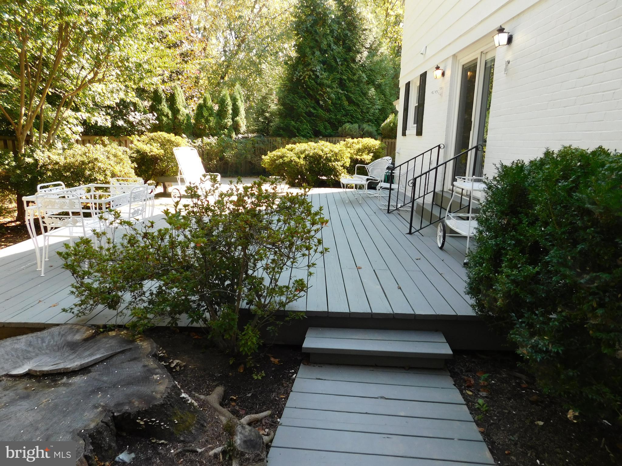 12125 Stirrup Road Reston, VA 20191 - Photo 46 of 56 Large deck.