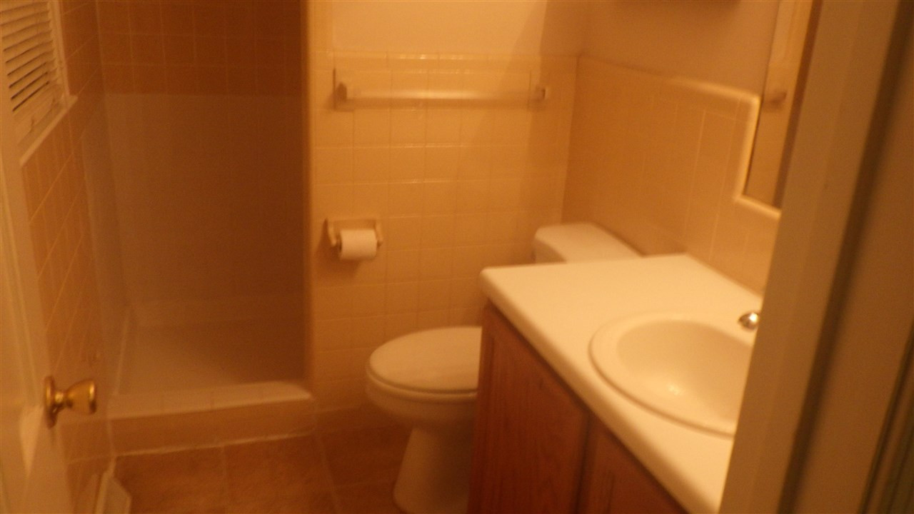 1307 Hampton Valley Road Cary, NC 27511 - Photo 11 of 14 Photo 11
