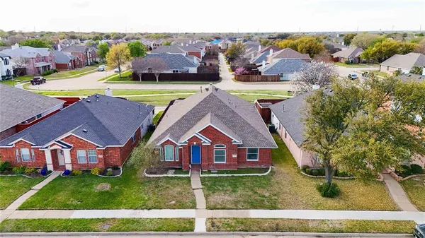 $2,550 | 6513 Redwood Lane, The Colony, TX 75056