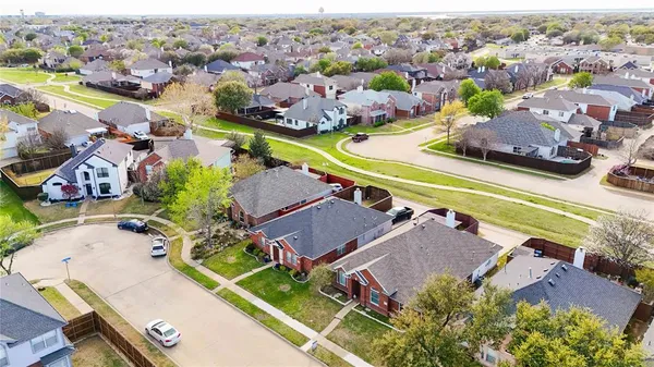 $2,550 | 6513 Redwood Lane, The Colony, TX 75056