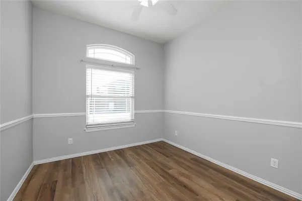 $2,550 | 6513 Redwood Lane, The Colony, TX 75056