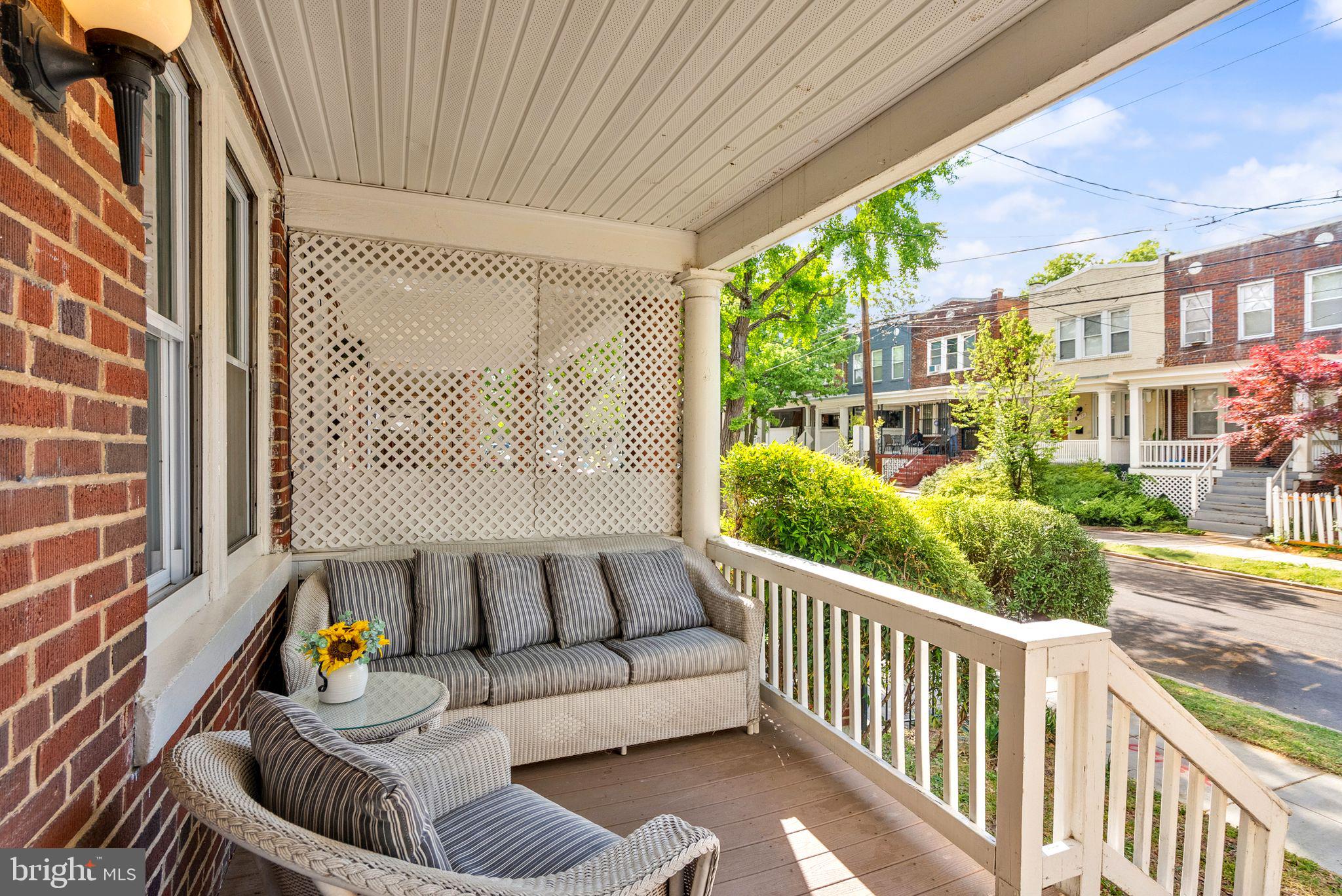 1436 Ridge Place Southeast Washington, DC 20020 - Photo 4 of 31 Gallery Image 4