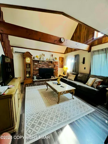 $1,985 | 1037 Porter Drive, Bushkill, PA 18324