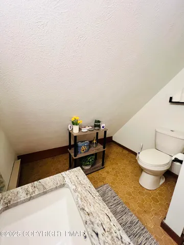 $1,985 | 1037 Porter Drive, Bushkill, PA 18324