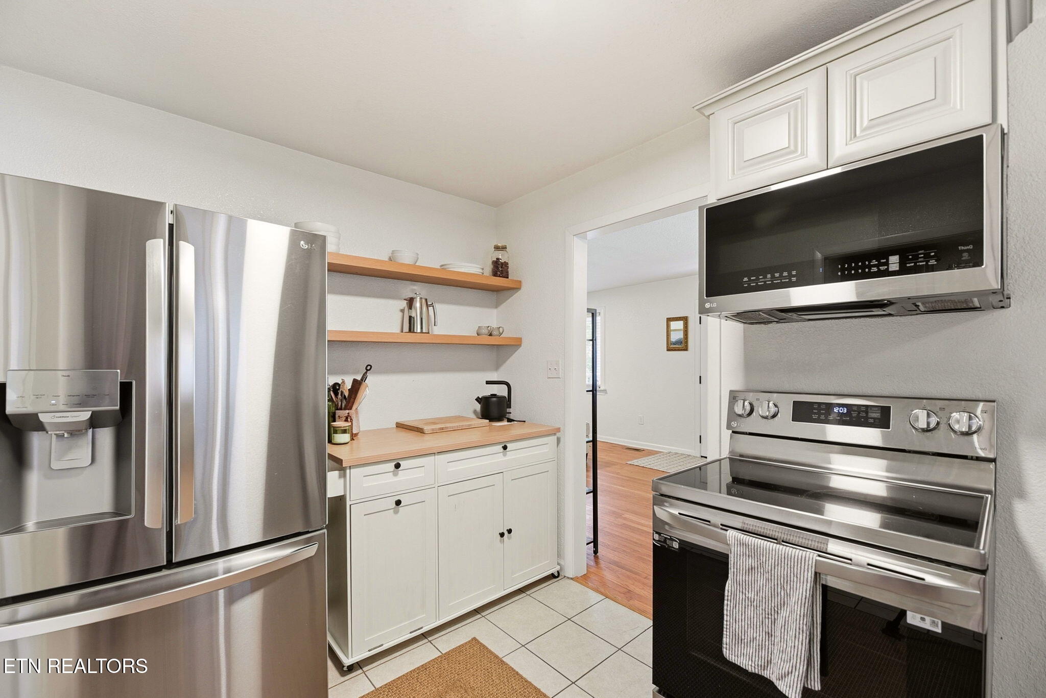 3608 Decatur Drive Knoxville, TN 37920 - Photo 11 of 33 11-web-or-mls-DSC_5787