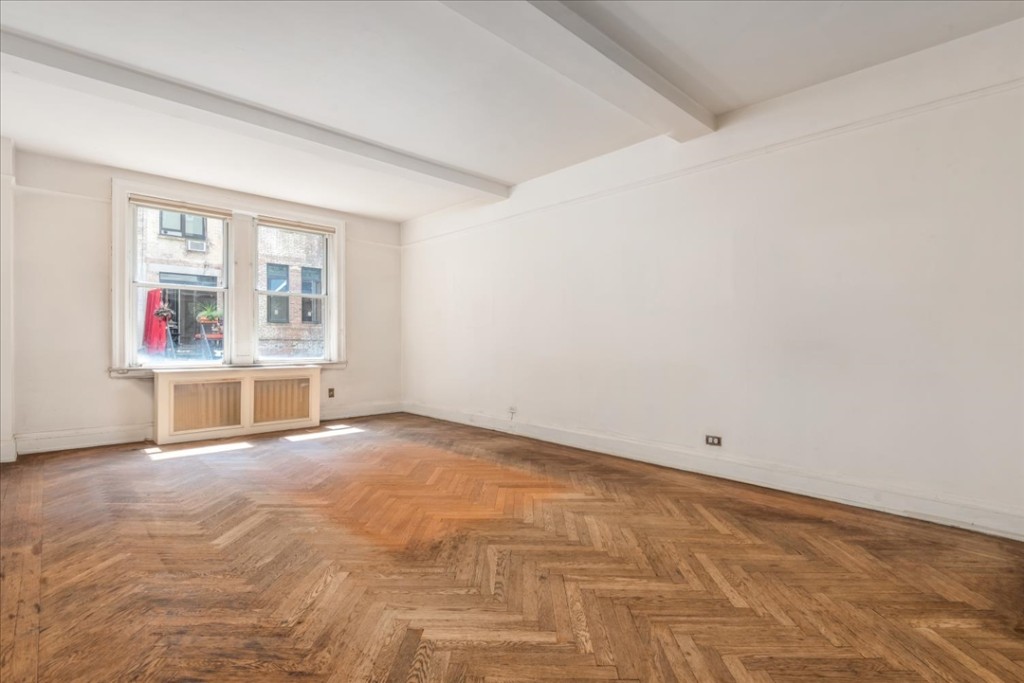 12 West 96th Street, Unit 2D Manhattan, NY 10025 - Photo 7 of 18 Photo 7