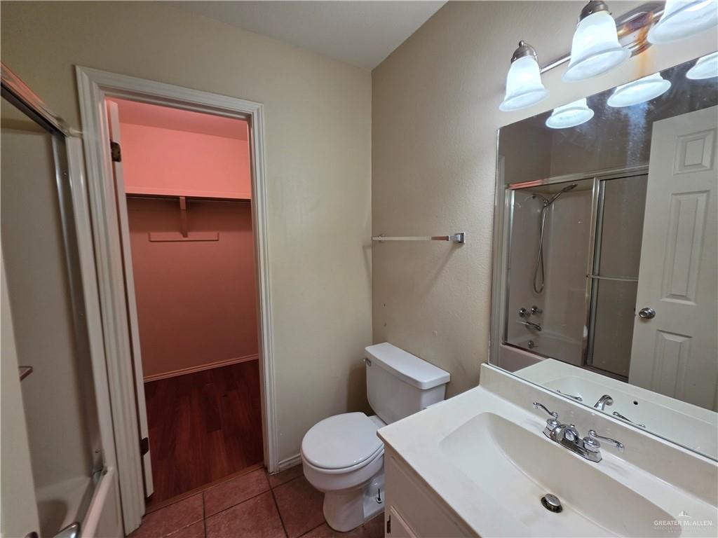 2301 North Stewart Road, Unit 7 Mission, TX 78574 - Photo 9 of 16