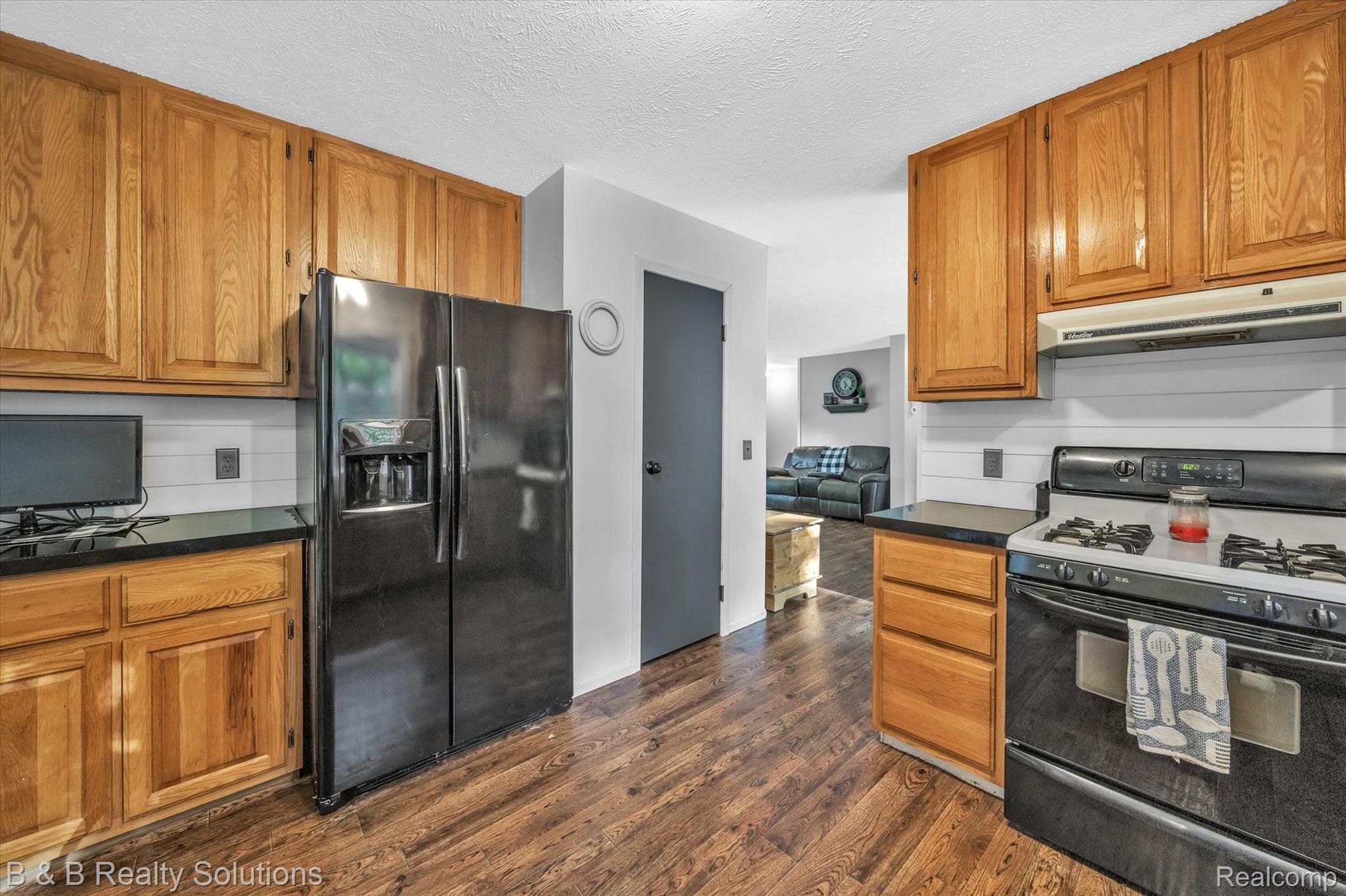 3943 5 Lakes Road North Branch, MI 48461 - Photo 17 of 51 Gallery Image 17