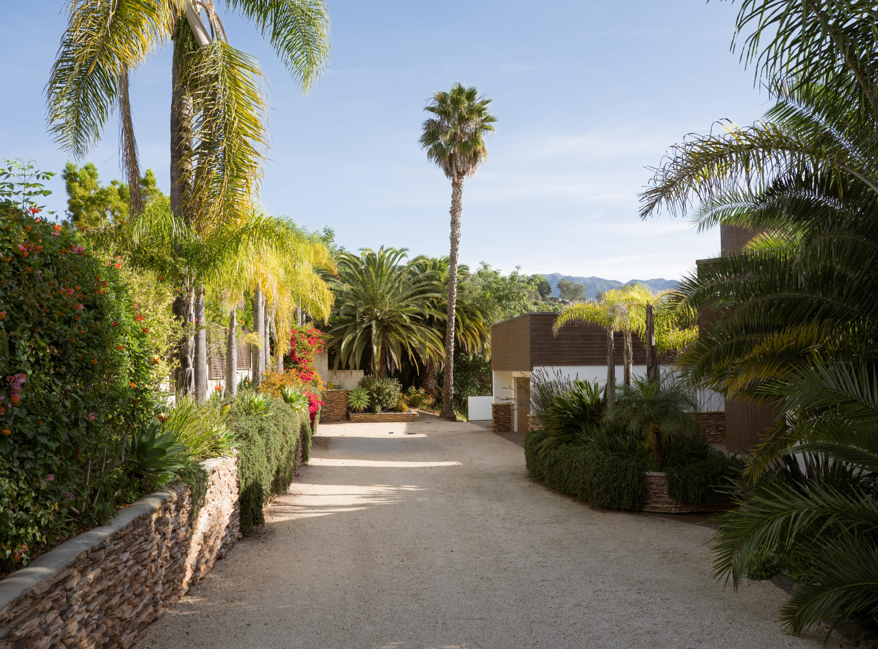 1776 Eucalyptus Hill Road Santa Barbara, CA 93103 - Photo 1 of 27 Driveway