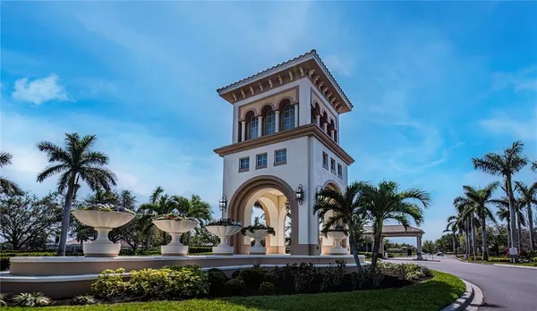 $685,000 | 13861 Karina Street, Venice, FL 34293