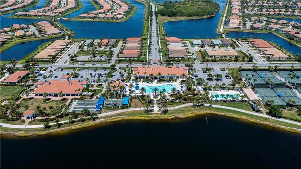 $685,000 | 13861 Karina Street, Venice, FL 34293