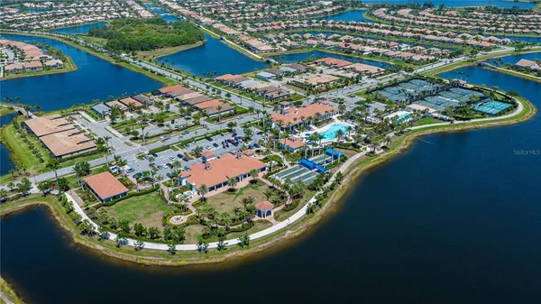$685,000 | 13861 Karina Street, Venice, FL 34293
