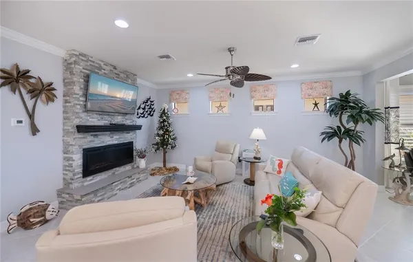 $685,000 | 13861 Karina Street, Venice, FL 34293