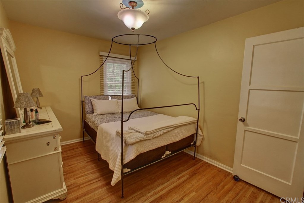 282 Grand Avenue Monrovia, CA 91016 - Photo 14 of 26