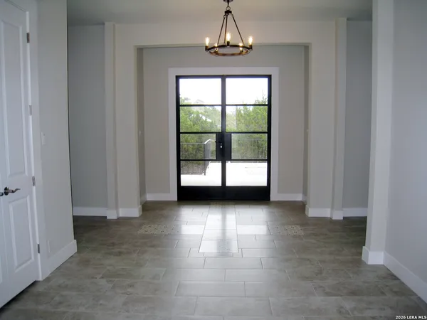$779,900 | 6751 Wrangler Circle, Bulverde, TX 78163