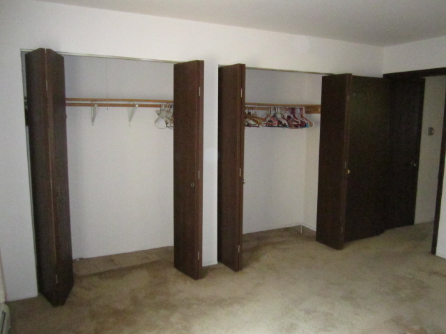 115 East Dundee Road, Unit 2N Wheeling, IL 60090 - Photo 7 of 16 a view of an empty room