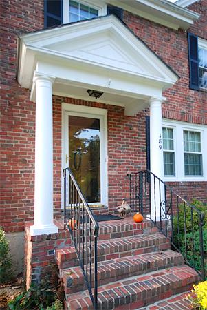 189 Carlton Road Newton, MA 02468 - Photo 12 of 30