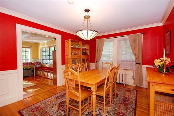 189 Carlton Road Newton, MA 02468 - Photo 18 of 30