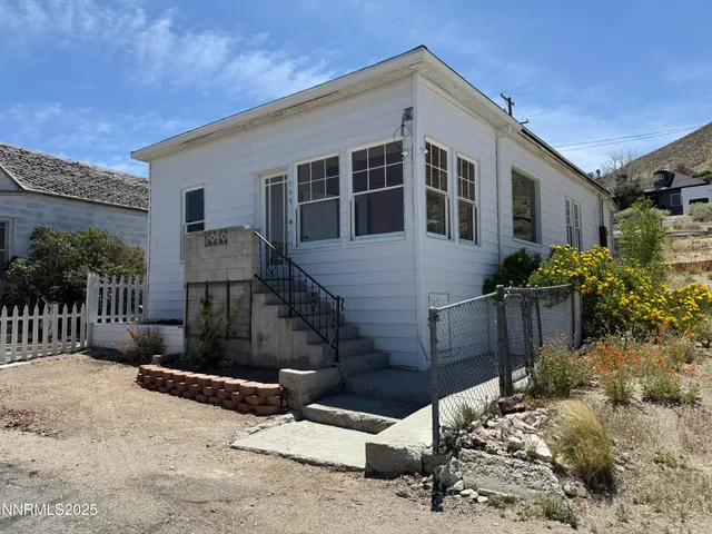 $150,000 | 141 University Street, Unit FORMALLY KNOWN AS 139 UNIVERSITY ST, Tonopah, NV 89049