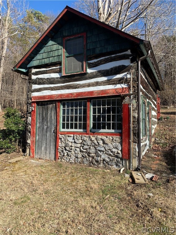 1926 Sterrett Road Raphine, VA 24472 - Photo 4 of 40